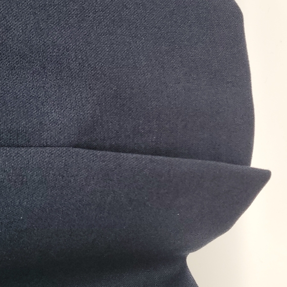 ANNE KLEIN SKIRT & JACKET BLUE SUIT w/LAYERED RUFFLE NECKLINE w/suit bag - Picture 14 of 17